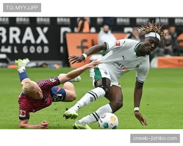 战术板复盘：门兴格拉德巴赫0-0战平柏林联，高位逼抢战术的失效与调整